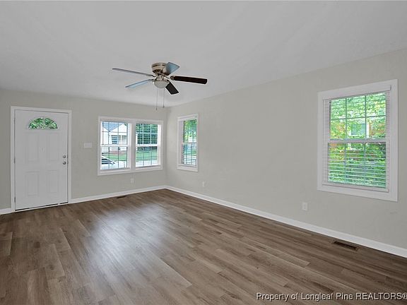 4th image of 1208 Hillsboro St