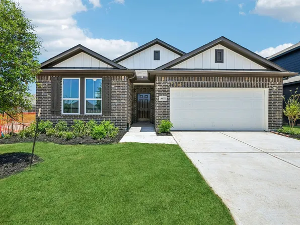 4635 Coral Bean St, Pinehurst, TX 77362