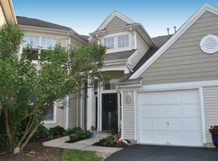 1004 Deerhaven Ter, Stewartsville, NJ 08886