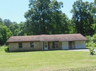484 Currie Rd, Ellisville, MS 39437
