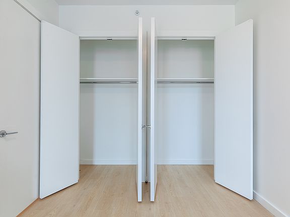 5th image of 3880 9th Ave #3N