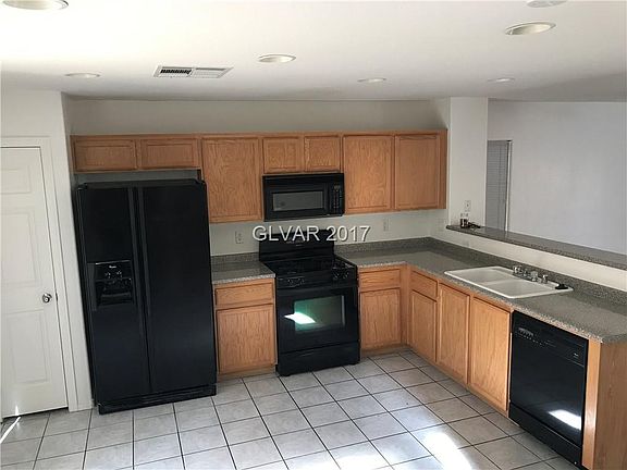 4th image of 10449 Wild Bill Ct