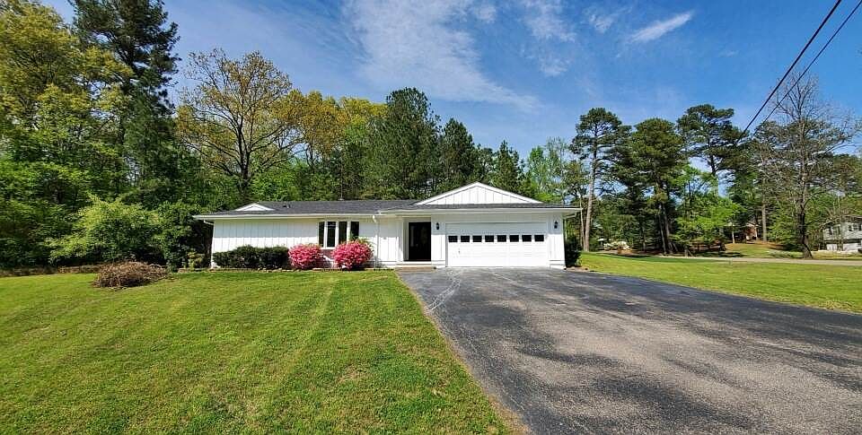 1st image of 497 Deerwood Ln