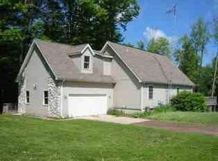 10315 Maple Ave, Davison, MI 48423