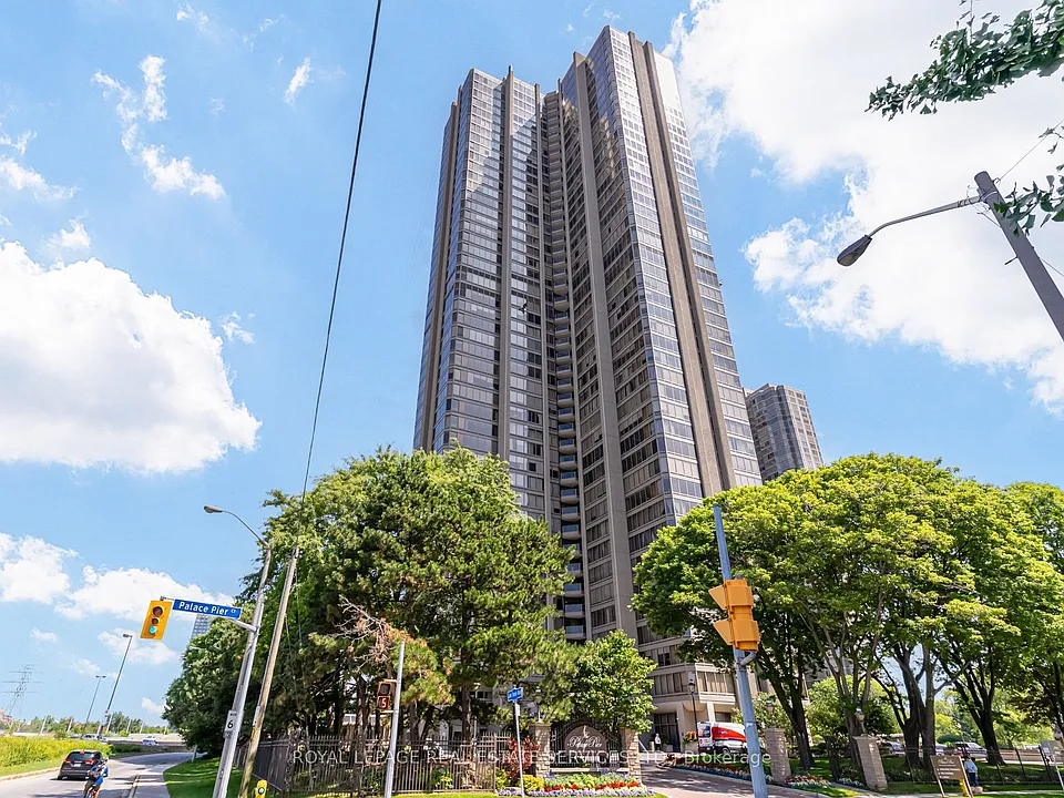 2045 Lake Shore Blvd W #1610