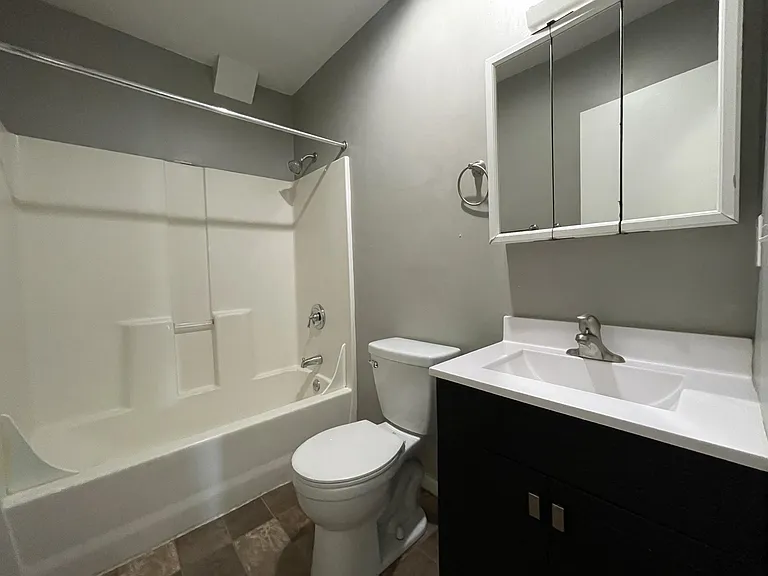 116 W 34th St #2 — Photo 16