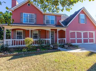 5545 Forest Falls Dr, Loganville, GA 30052