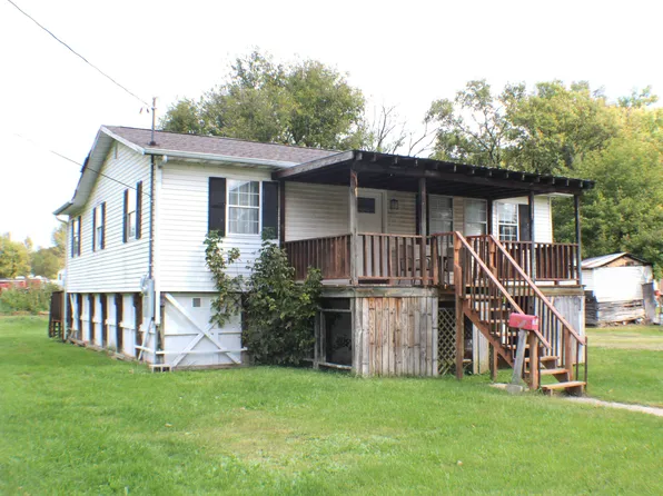 113 6th St, Marlinton, WV 24954
