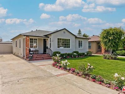 8117 Chase Ave, Los Angeles, CA, 90045