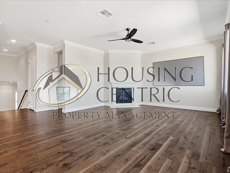 7242 Breaker Point Way — Photo 11