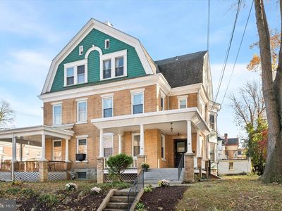 38 W Stratford Ave, Lansdowne, PA, 19050