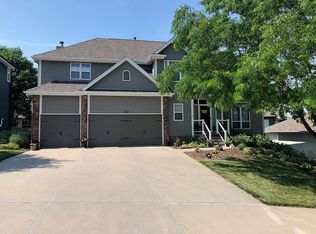 17106 T St, Omaha, NE 68135