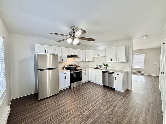 2nd image of 615 Schiller St #541-27