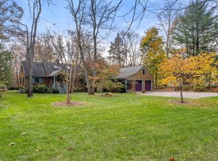 147 Hunting Ln, Sherborn, MA 01770