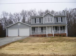 189 Wheel Crest Dr, Winston Salem, NC 27127