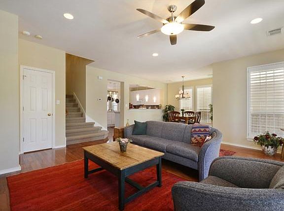 4th image of 2614 Kinney Oaks Ct