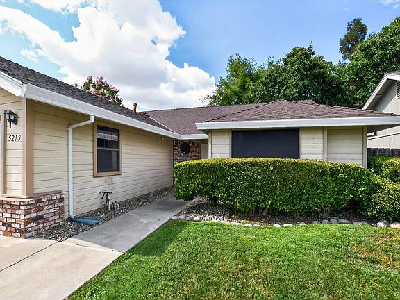 2nd image of 5213 Laguna Park Dr