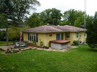 W927 Myrtle Rd, Genoa City, WI 53128