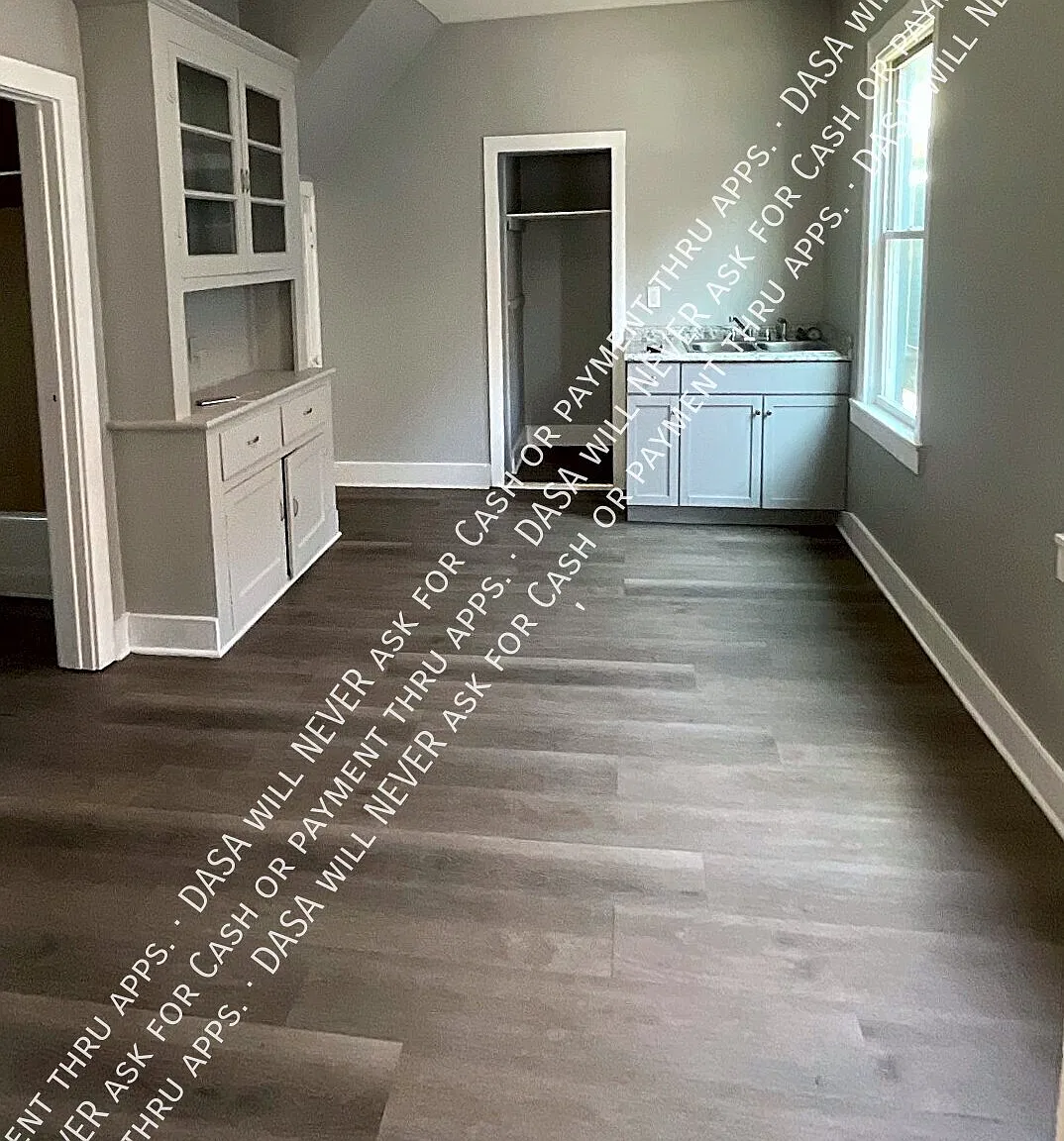 71 Clay Unit 1 - 1 Bed / 1 Bath — Photo 3