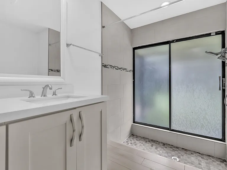 6878 Entrada Pl — Photo 23