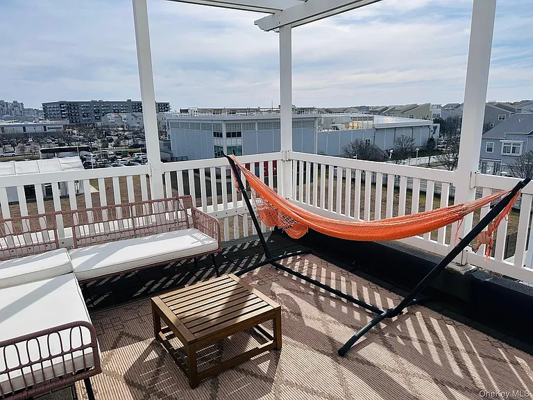 244 Beach Breeze Pl #B — Photo 5