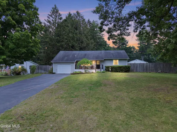 3 Vichy Drive, Ballston Spa, NY 12020