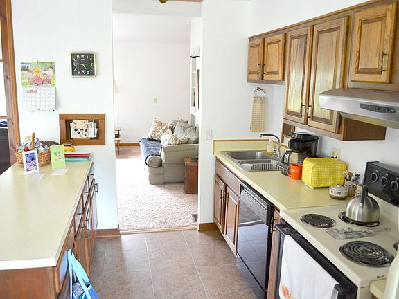 5th image of 6251 Avanelle Dr #A