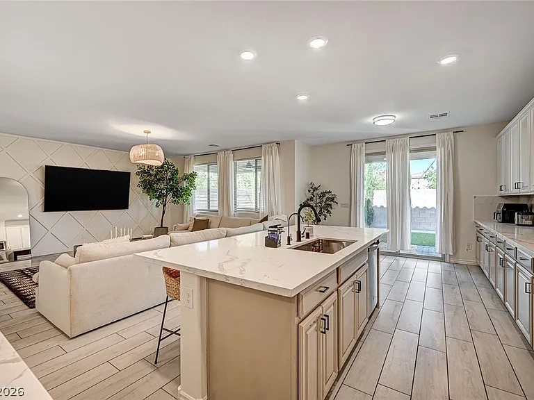 12309 Silvana St — Photo 12