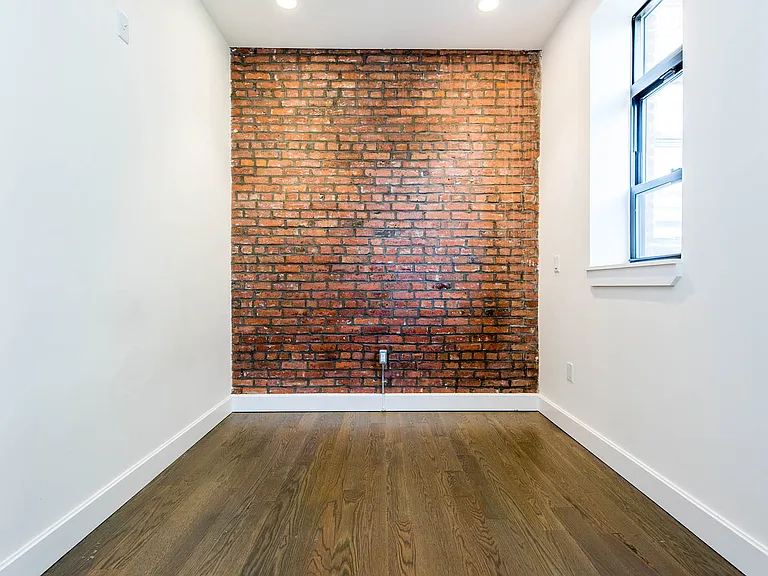 21 Monitor St #2G — Photo 15