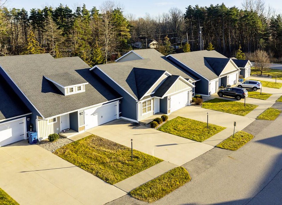 Perry Creek Townhomes Midland, MI 2798 W North Union Rd Midland MI