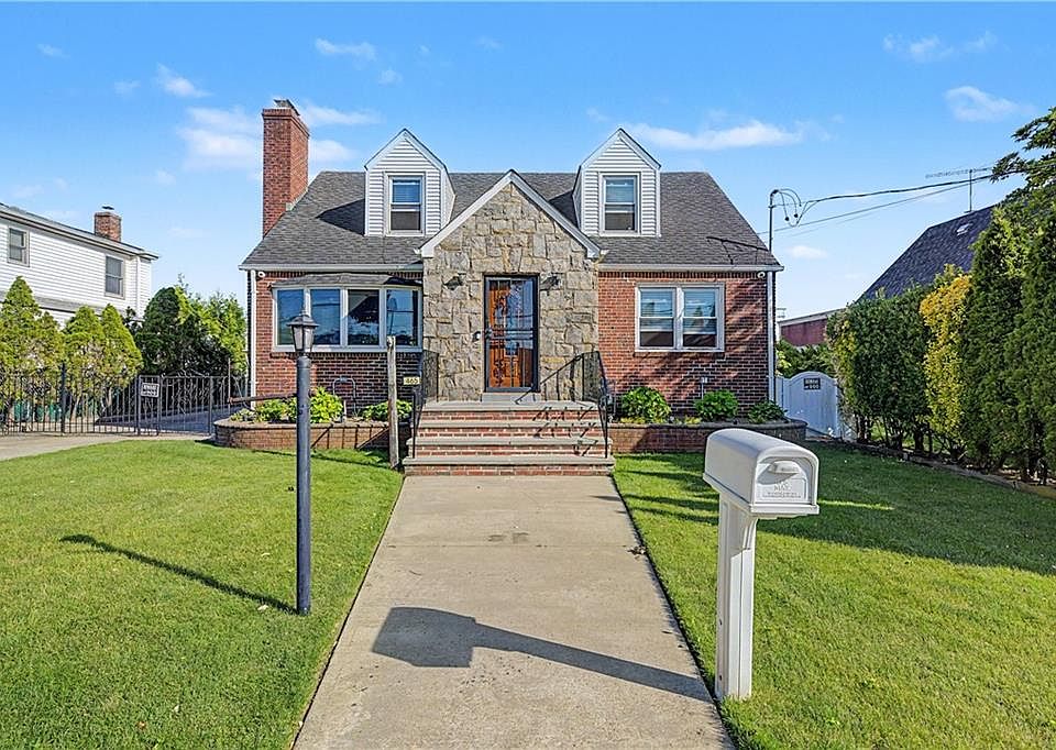1st image of 465 Washington Pl