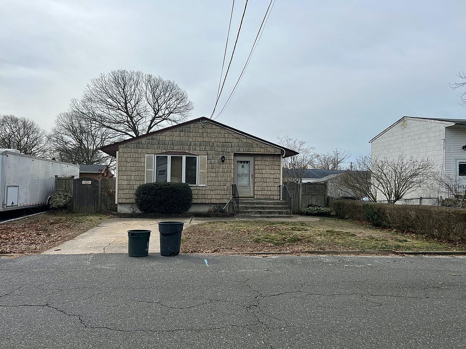1st image of 14A Evans St