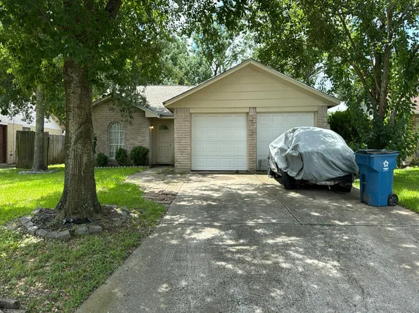 4006 Lochmire Ln, Houston, TX 77039