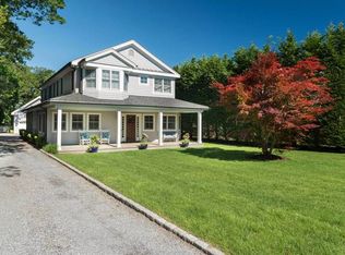 11 Baycrest Ave, Westhampton, NY 11977