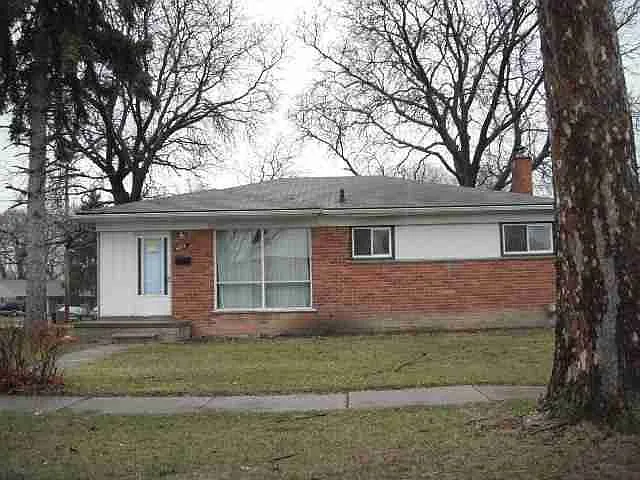3812 Garrick Ave photo 1