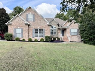 713 Pleasant View Dr, Columbia, TN 38401