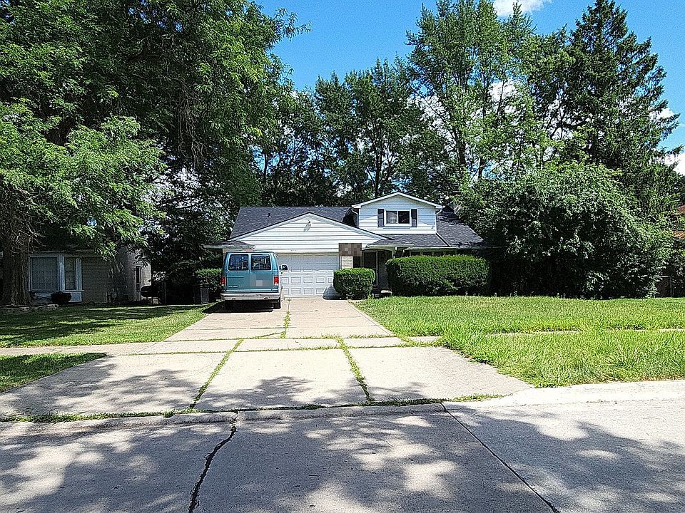 1st image of 28244 Fontana Dr