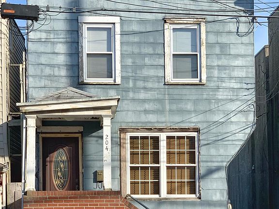2nd image of 204 Saint Marys Ave