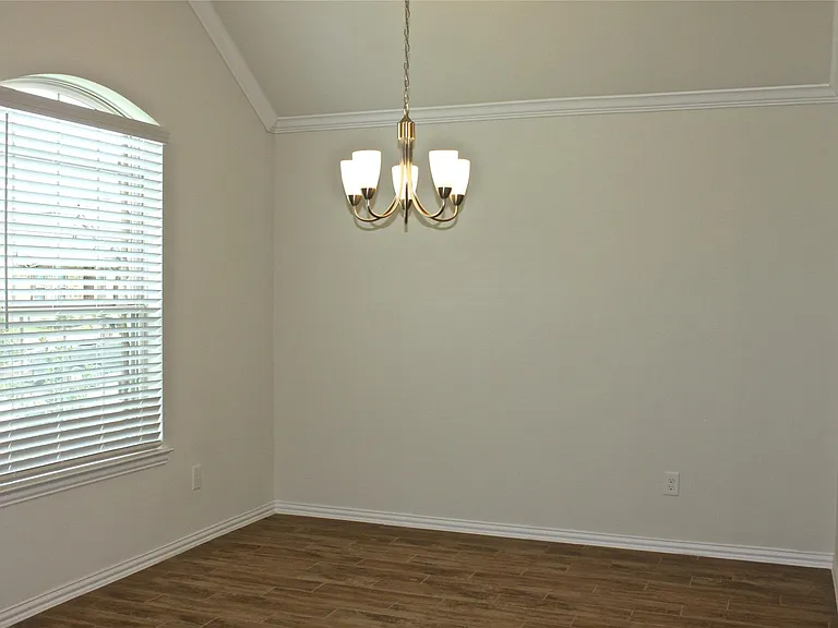 4408 Mimic Dr — Photo 8
