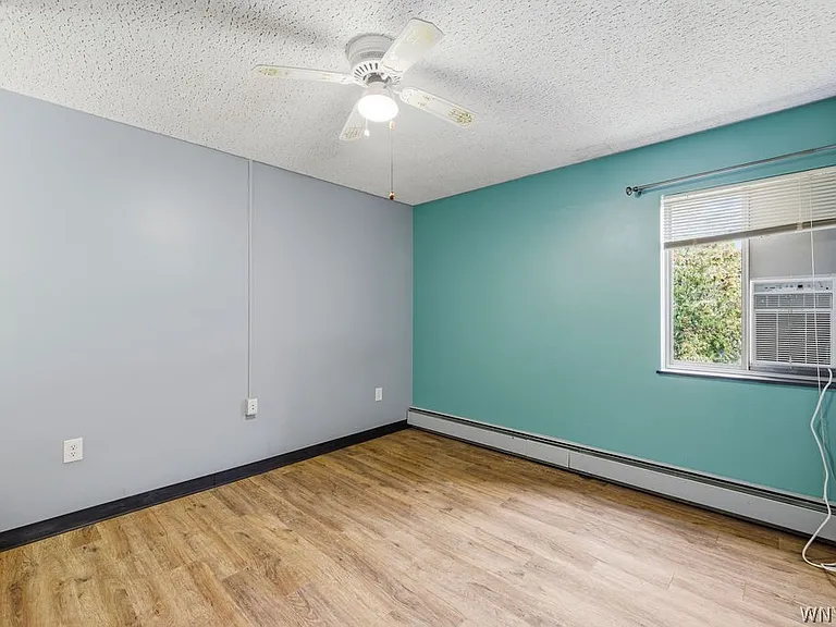 57 Saint Johns Parkside St — Photo 46