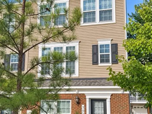 3017 Duvall Ridge Rd, Landover, MD 20785