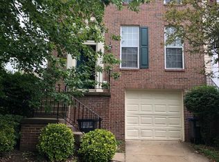6506 Insignia Ct, Centreville, VA 20121