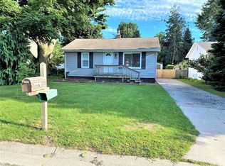 2106 Church St, Port Huron, MI