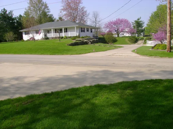 17151 N River Rd, Pemberville, OH 43450