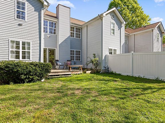 5th image of 4148 Webb Rd
