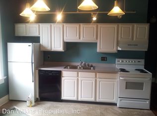 1025 S 5th St APT 2, Milwaukee, WI 53204