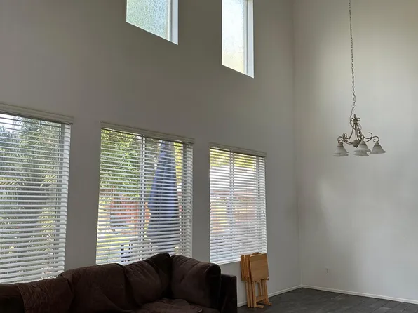 32942 Adelante St, Temecula, CA 92592