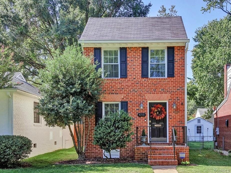 1st image of 4715 Radford Ave
