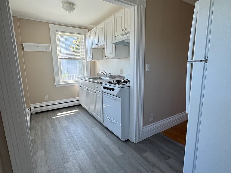 13 Thorndike St #2 — Photo 5