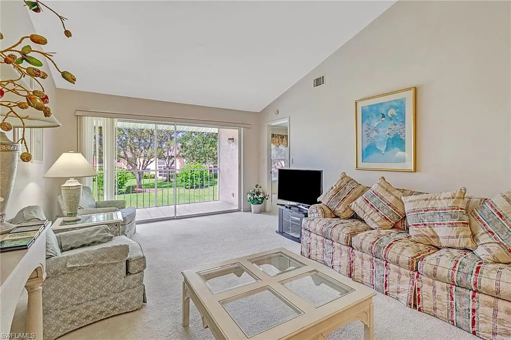 2 bed, 2.0 bath, 1200 sqft, $2,750 — Photo 4